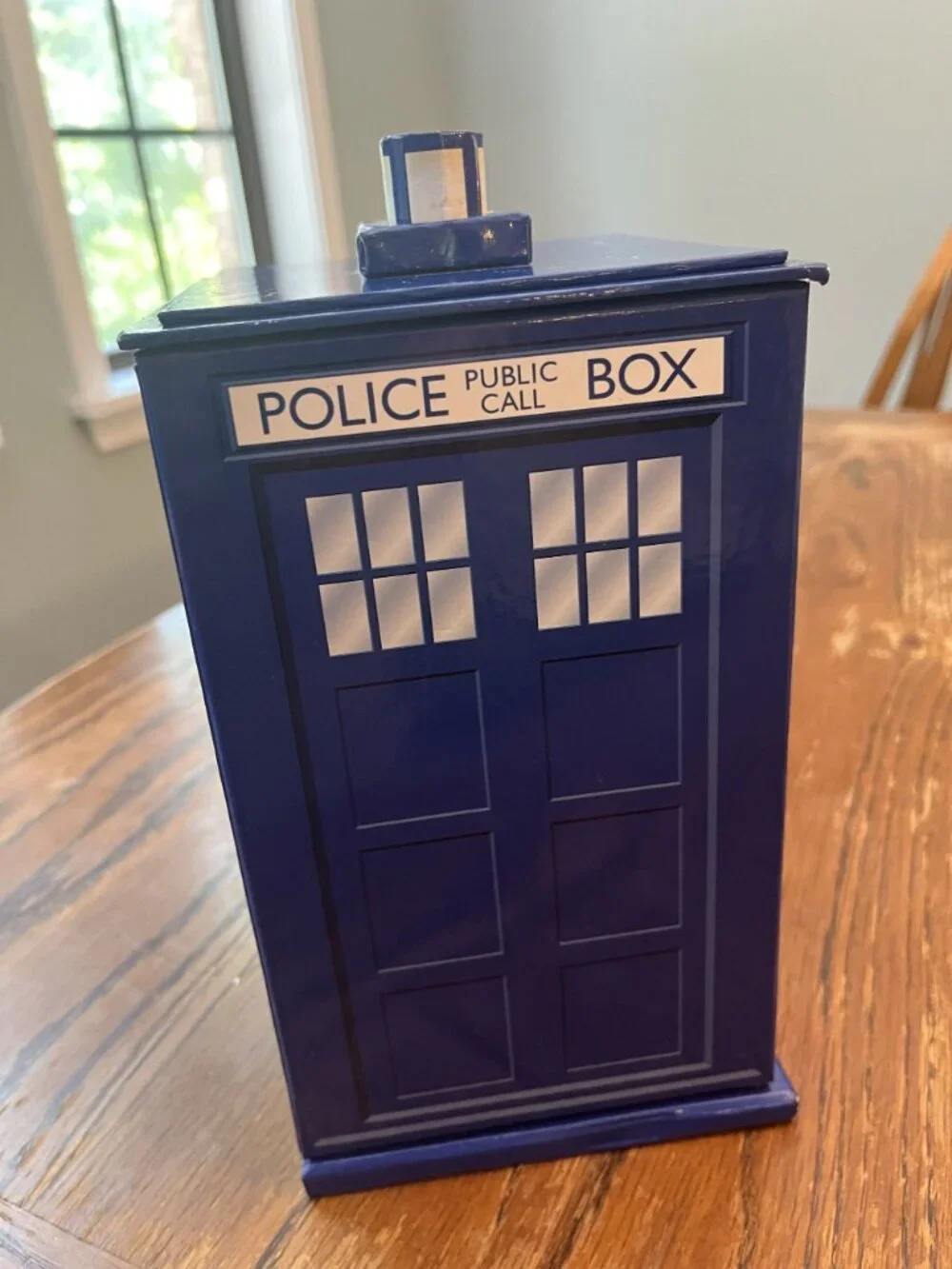 Doctor Who Tardis Jewelry Box - Includes 7 Drawers, Mirror, and Ring Hanger